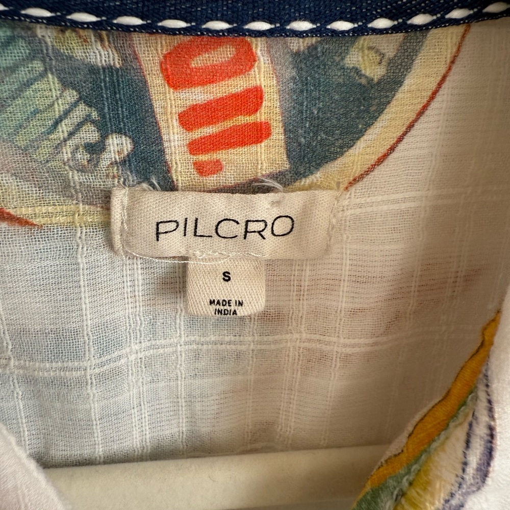 Anthropologie Pilcro Batwing Button Front Top Tropical Print Breezy Gauzy Shirt - Picture 8 of 9